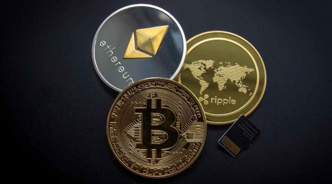 kryptowaluty monety pieniądze bitcoin
