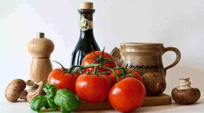 żywność spożywka zakupy oszczędzanie pomidory